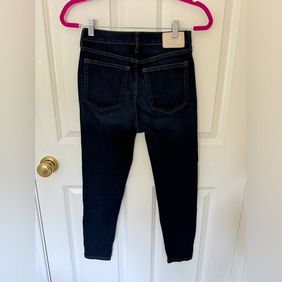 Everlane Curvy High-Rise Skinny Jean - Picture 2 of 4